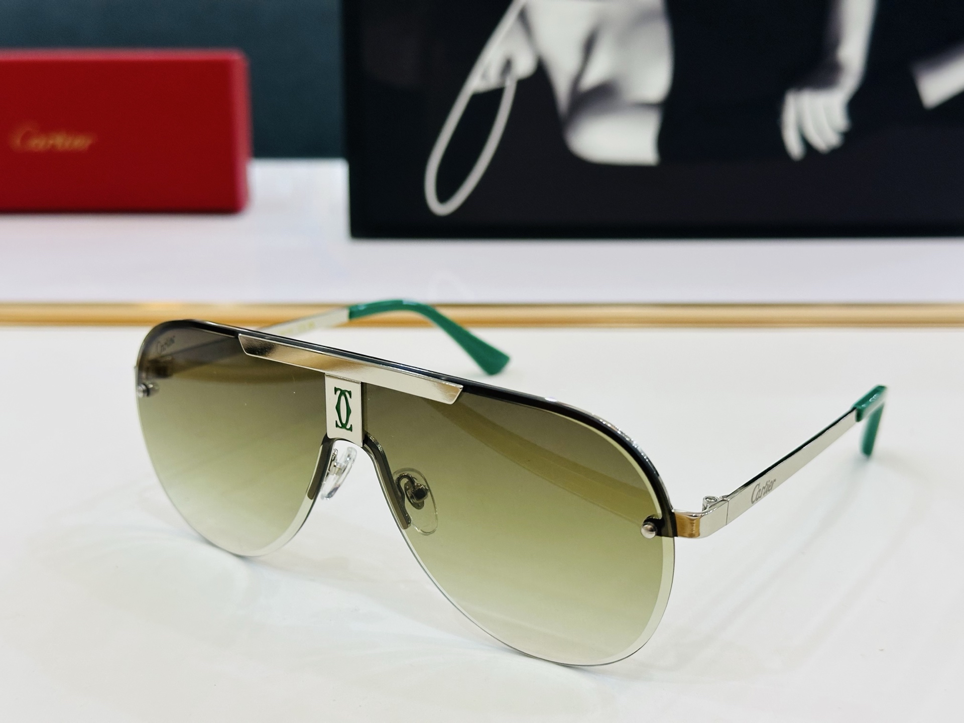 🆕 原版Cartie* 卡家 官网经典款 太阳镜 CT0633S Size：136口0-140 电镀工艺