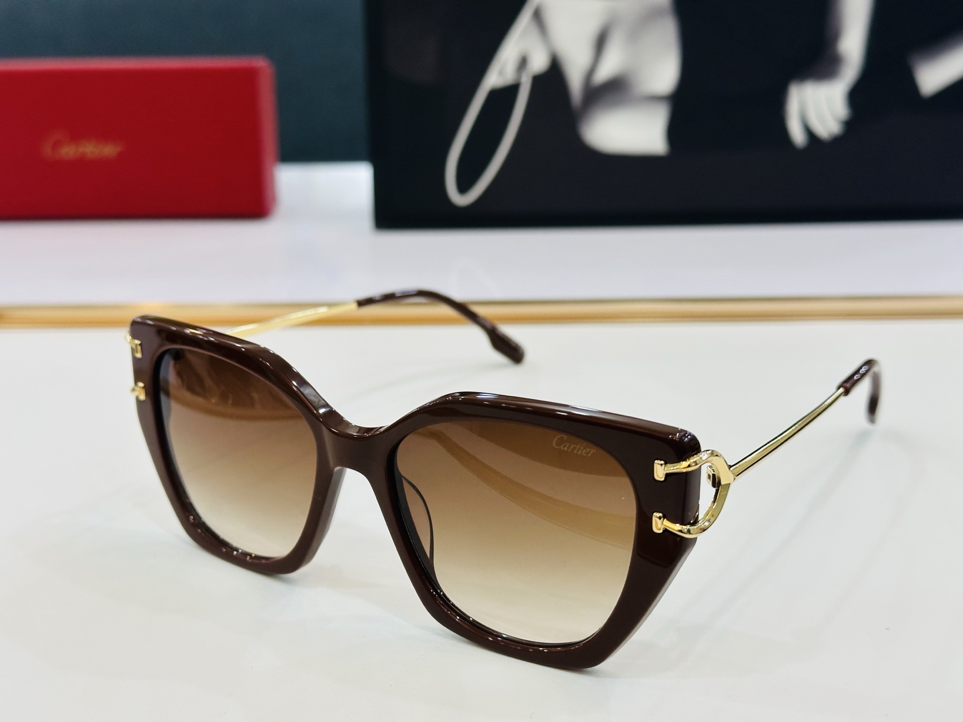 Cartier-卡家 ✨CT0530S  Size：56口17-145 不挑脸型 简约大气 时尚休闲 👌