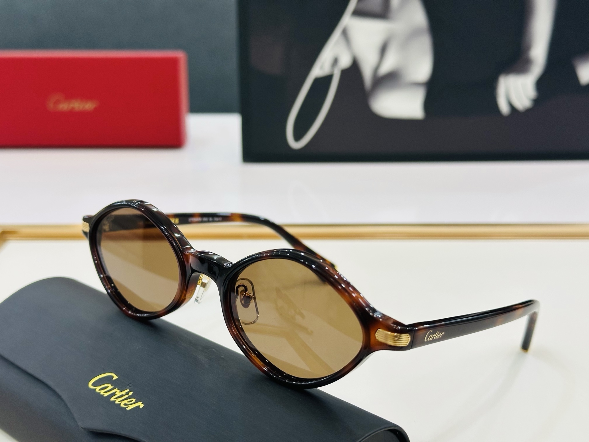 Cartie* 卡家 太阳镜 CT0540S Size：55口20-145 电镀工艺精湛气质十足！CC男