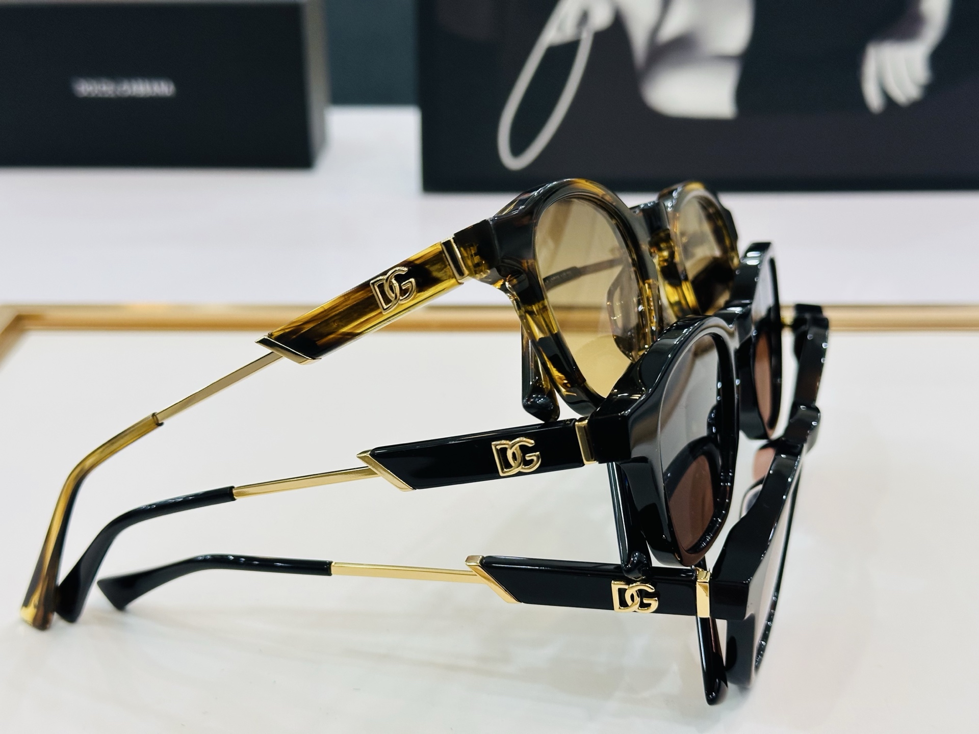 DOLCE&GABBANA* 杜家 DG2618 size：47口26-145  质量杠杠的 👍喜欢的快