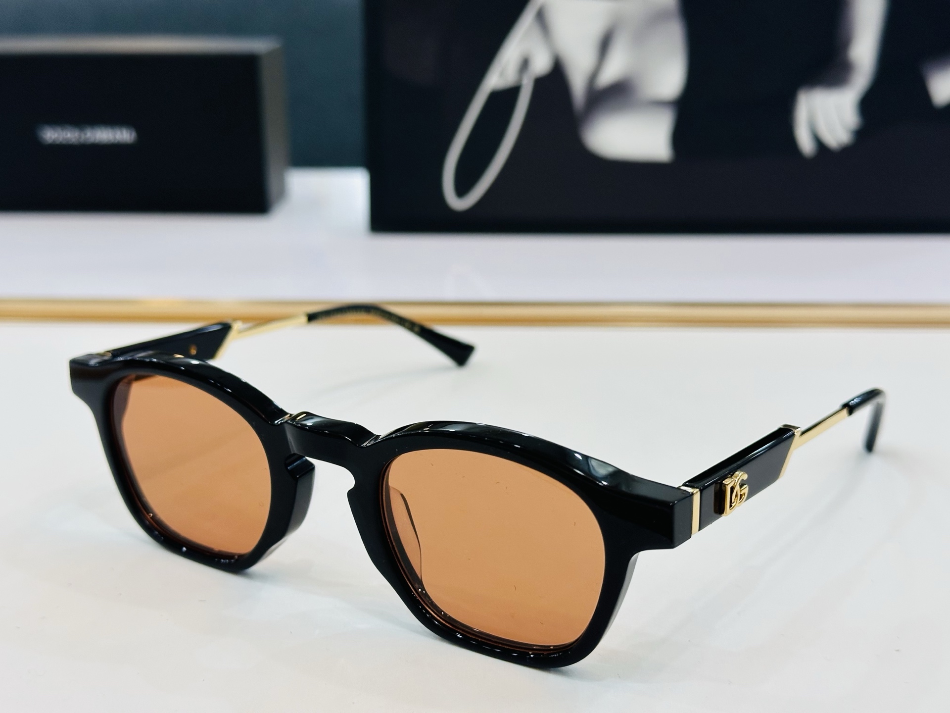 DOLCE&GABBANA* 杜家 DG2618 size：47口26-145  质量杠杠的 👍喜欢的快