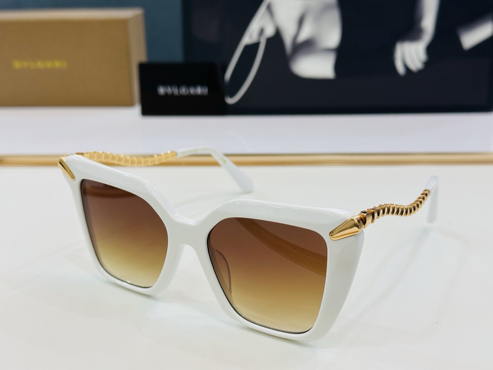 🆕款 官网同售 宝格家 BV40002 👍 Size ：53口18-145  绝对要买😎品质非常完美 X