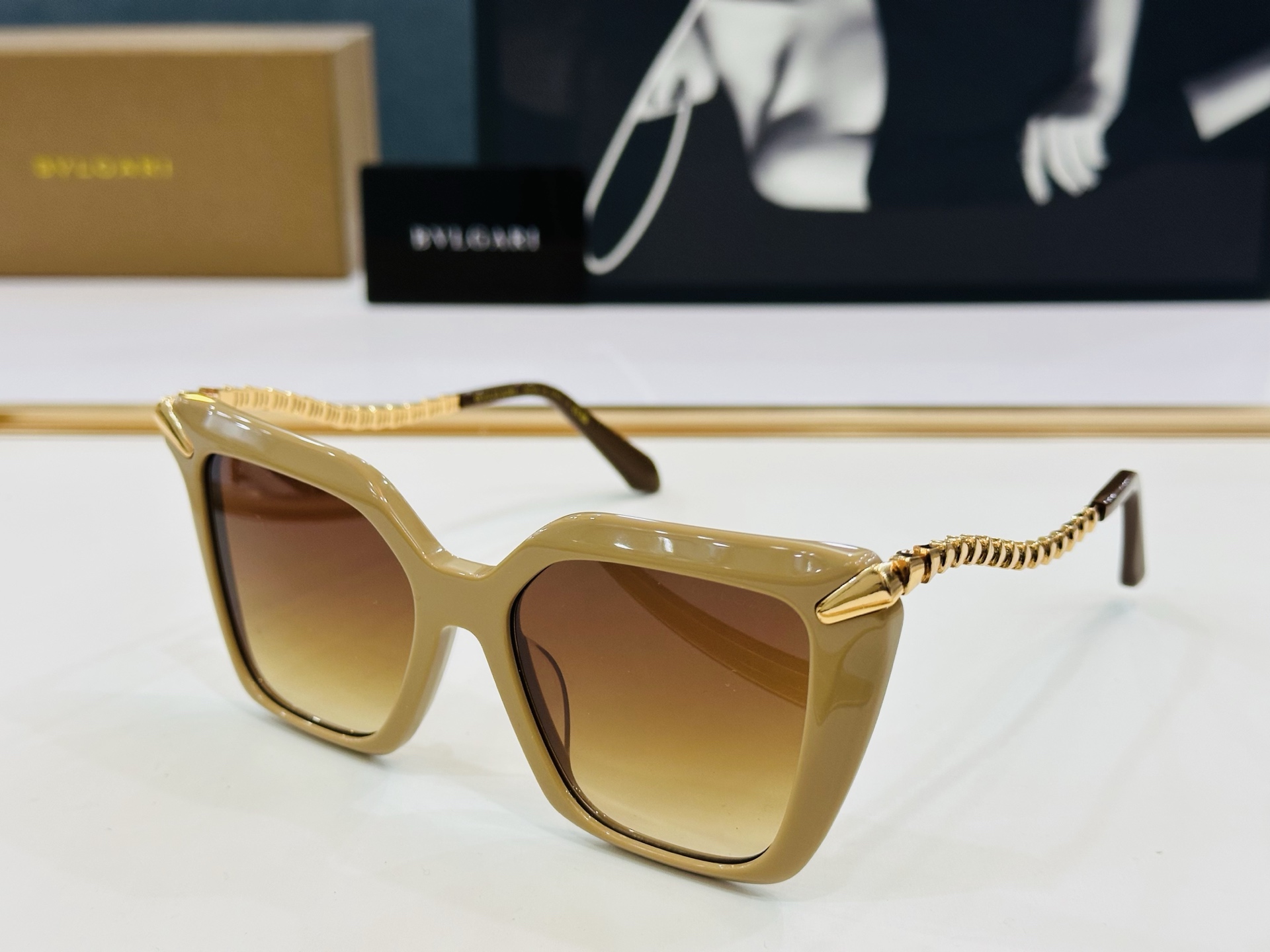 🆕款 官网同售 宝格家 BV40002 👍 Size ：53口18-145  绝对要买😎品质非常完美 X