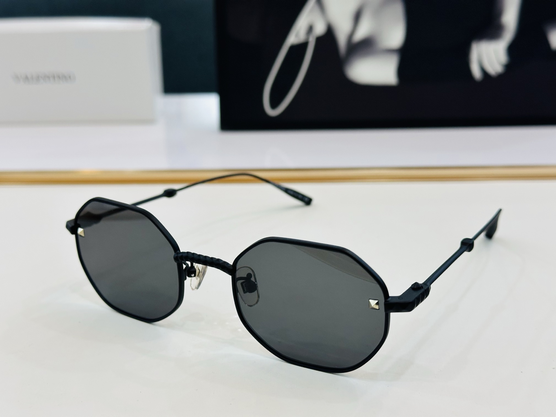 新款VALENYIN* 华伦天奴 VLS-122A Size：52口23-142 🔝🔝采用时下最流行片色
