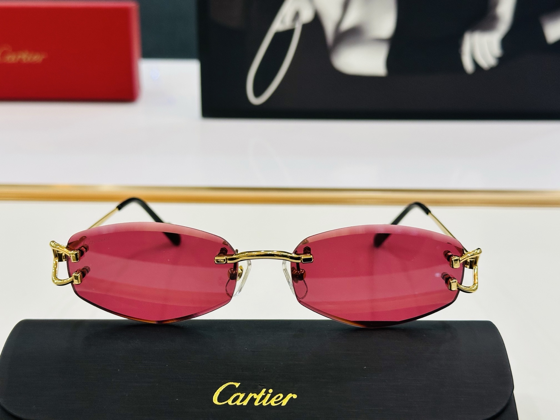 🆕 原版Cartie* 卡家 官网经典款 太阳镜 CT0467S Size：58口17-140电镀工艺精