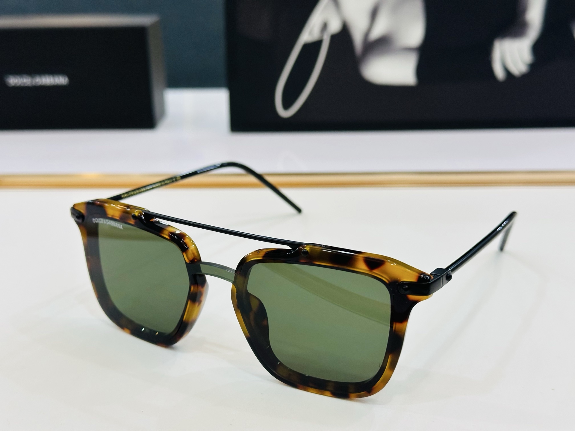 🆕 官网款 🔺DOLCE&GABBAN*🔻DG4327 Size：52口17-145 新颖独特🔝🔝L美艳