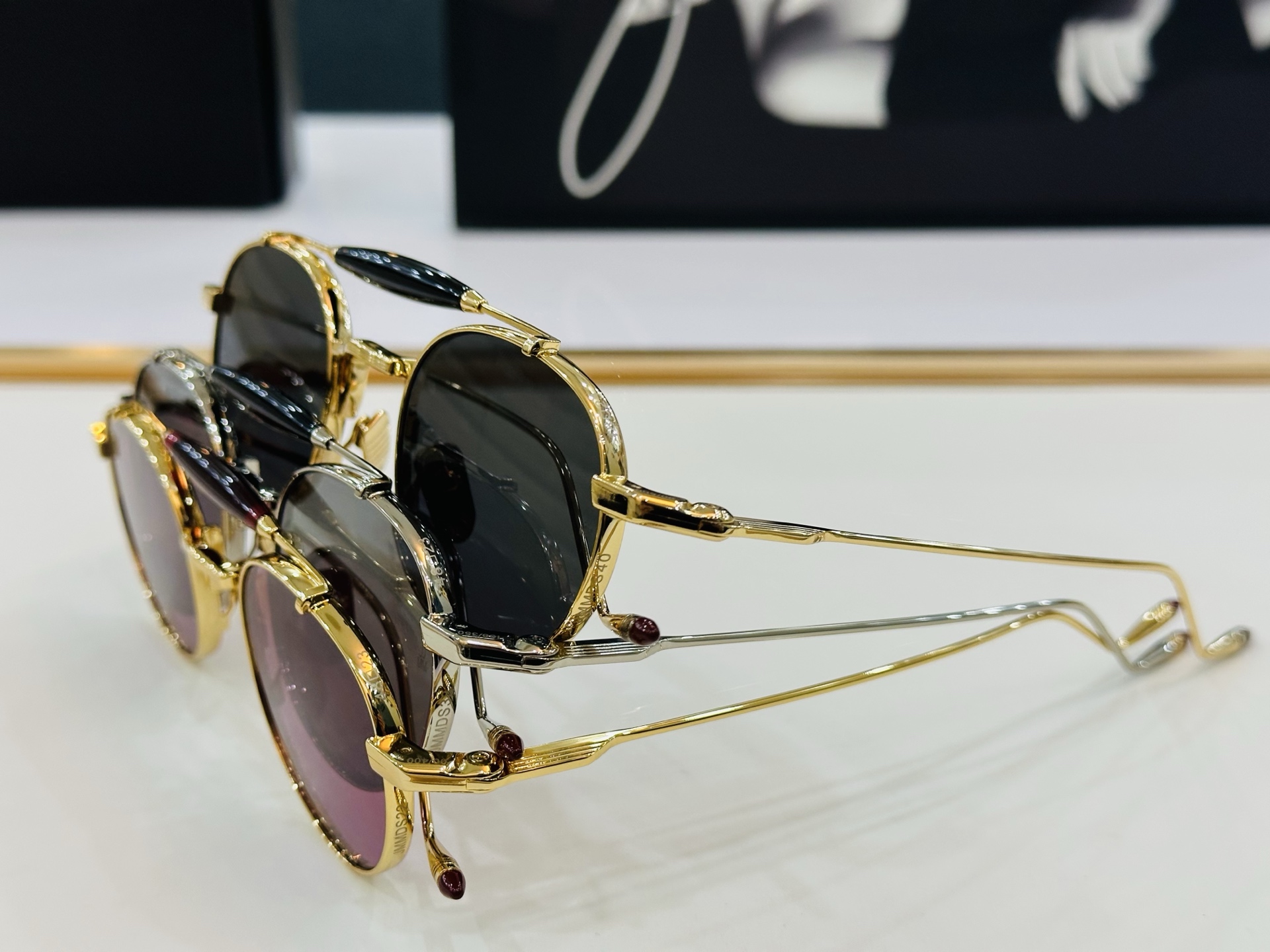 JACQUES MARIE JAPAN 日本手工眼镜 镜框採用上板材打造出  SIZE：51口23-14