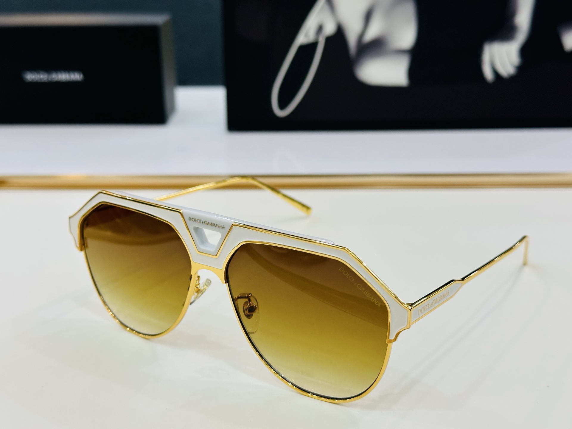 🆕 官网款 🔺DOLCE&GABBAN*🔻DG2257 Size：60口13-150 新颖独特🔝🔝b美艳