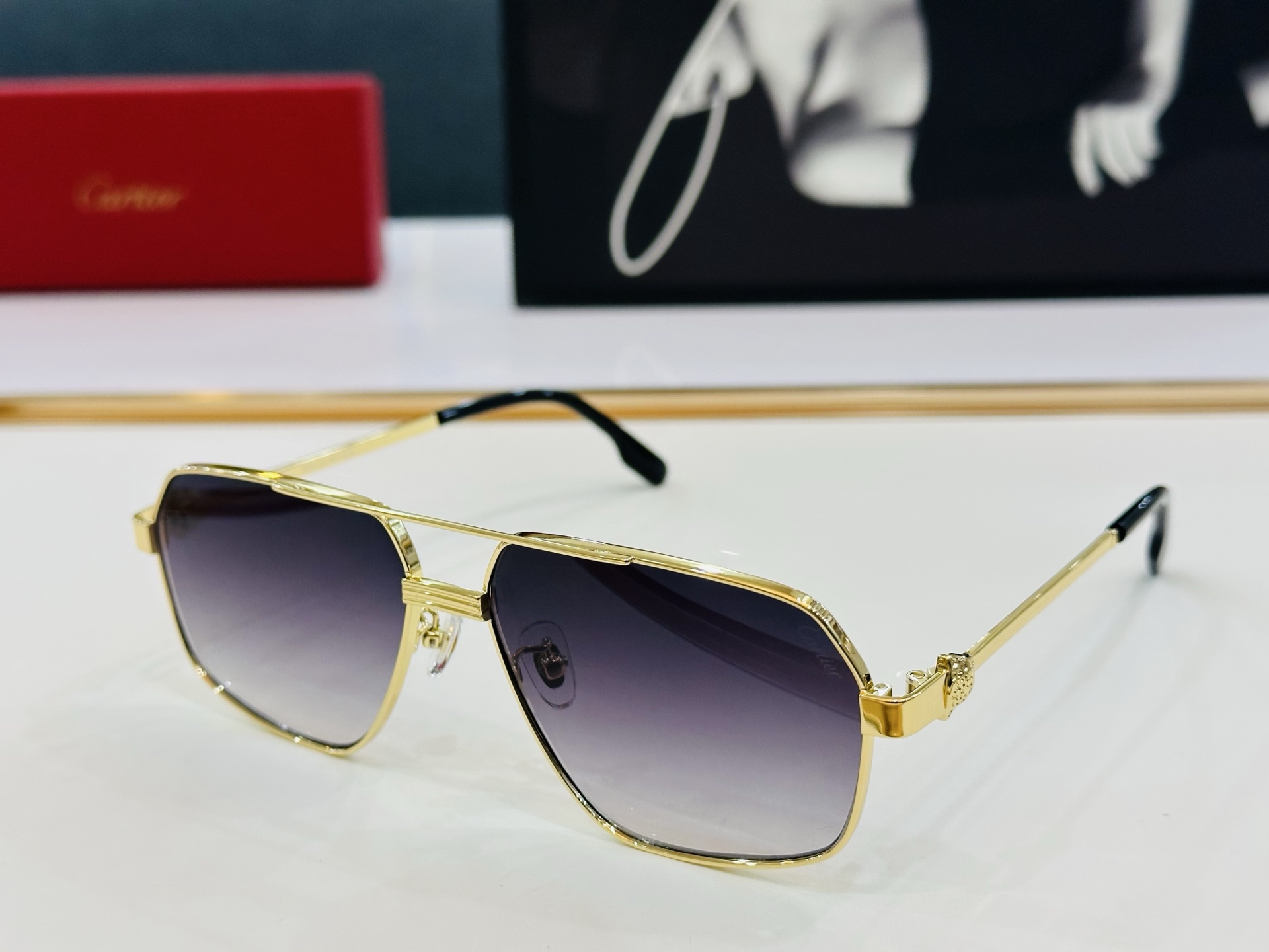 Cartie* 卡家 太阳镜 CT0533S Size：59口15-145 电镀工艺精湛气质十足！Z男女