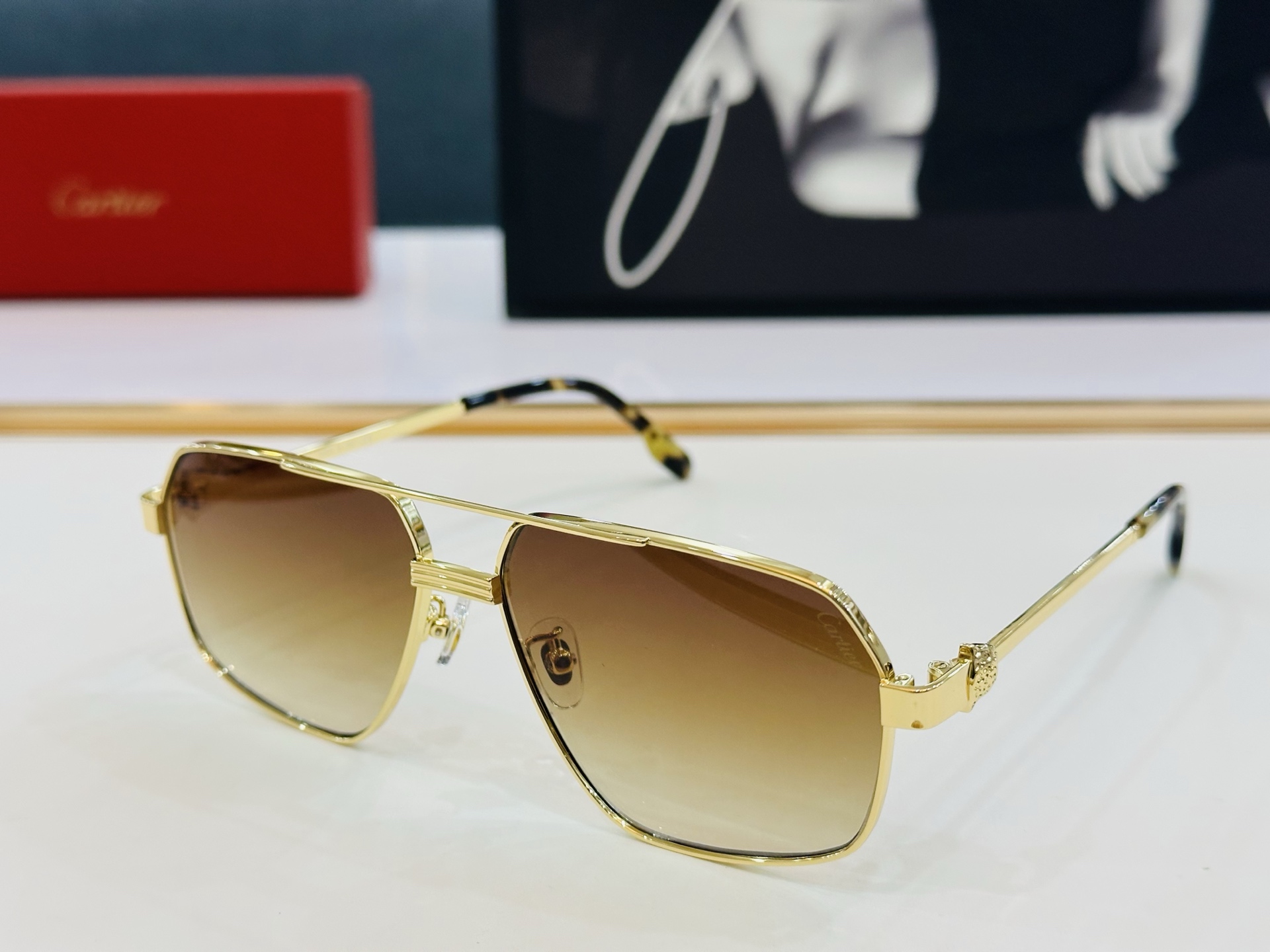 Cartie* 卡家 太阳镜 CT0533S Size：59口15-145 电镀工艺精湛气质十足！Z男女