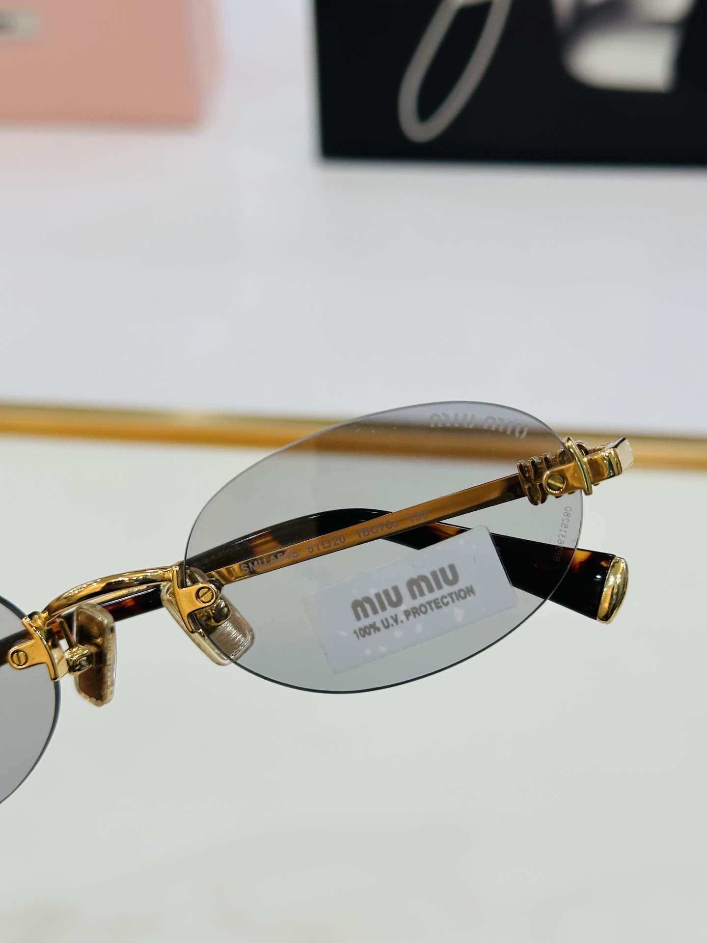 谬家 SMU A54S Size：51口20-130 女士太阳眼镜 玫瑰玫瑰 高档 B 时尚墨镜潮人强强