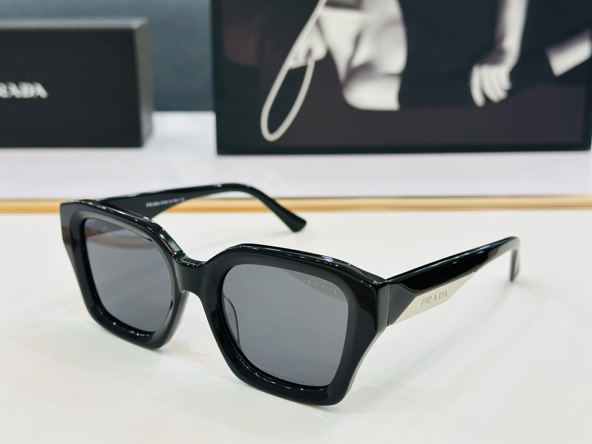 🔺PRAD*🔻普家 PRA79-S Size：52口20-145 眼镜系列堪称精湛制作 彰显独特个性 e