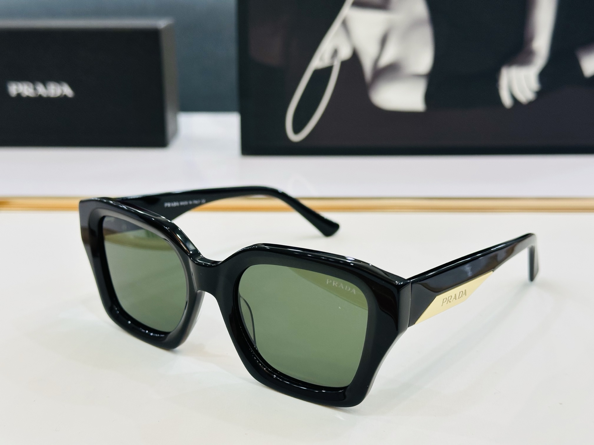 🔺PRAD*🔻普家 PRA79-S Size：52口20-145 眼镜系列堪称精湛制作 彰显独特个性 e