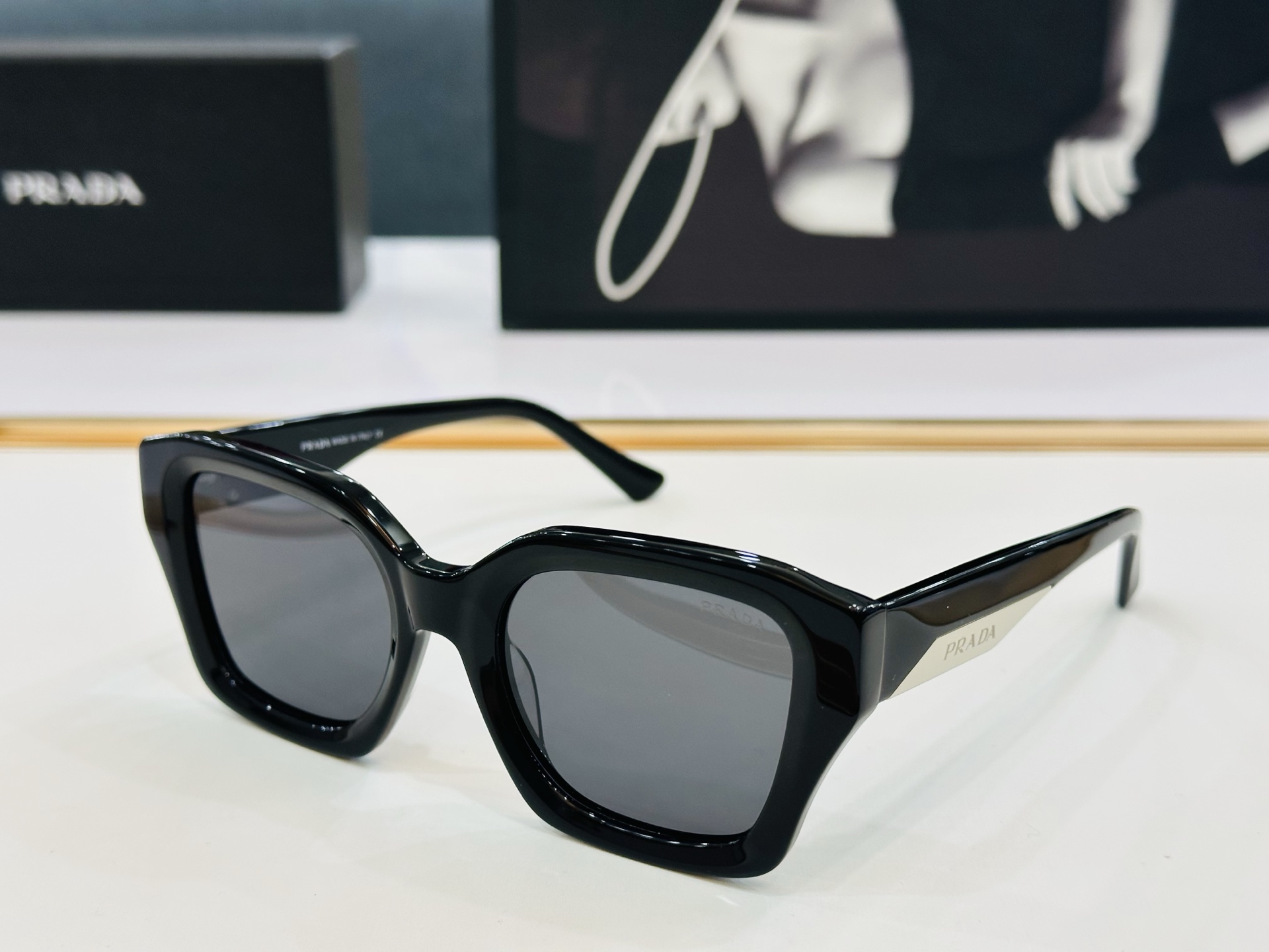 🔺PRAD*🔻普家 PRA79-S Size：52口20-145 眼镜系列堪称精湛制作 彰显独特个性 e