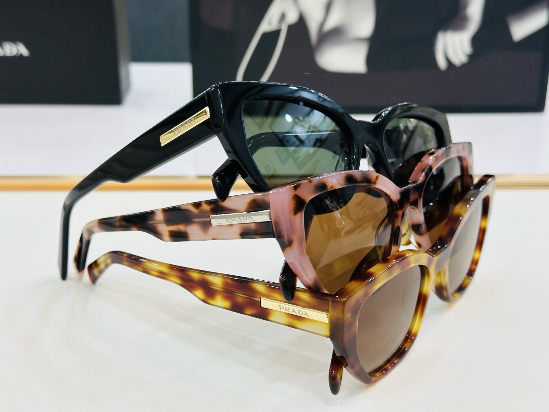 🔺PRAD*🔻普家 PRA83-S Size：54口18-145 眼镜系列堪称精湛制作 彰显独特个性 e
