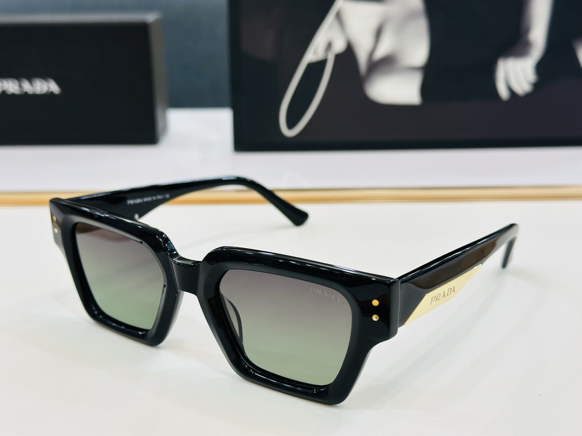🔺PRAD*🔻普家 PRA80-S Size：51口22-145 眼镜系列堪称精湛制作 彰显独特个性 e