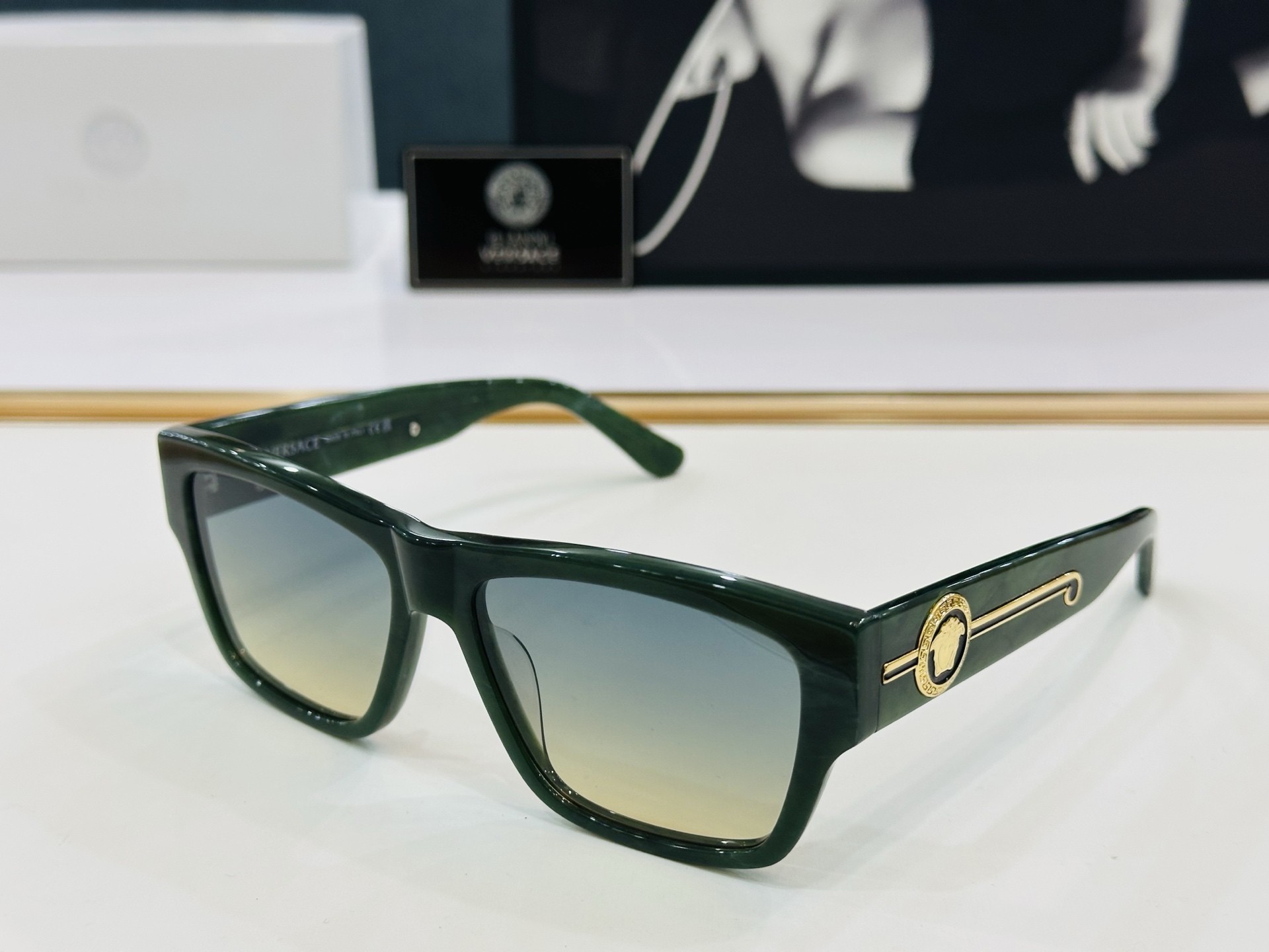 🎉🎉范思家 VERSACE✨✨✨MODEL：VE372N  ✨✨✨SIZE：58口17-145 ✨L有范