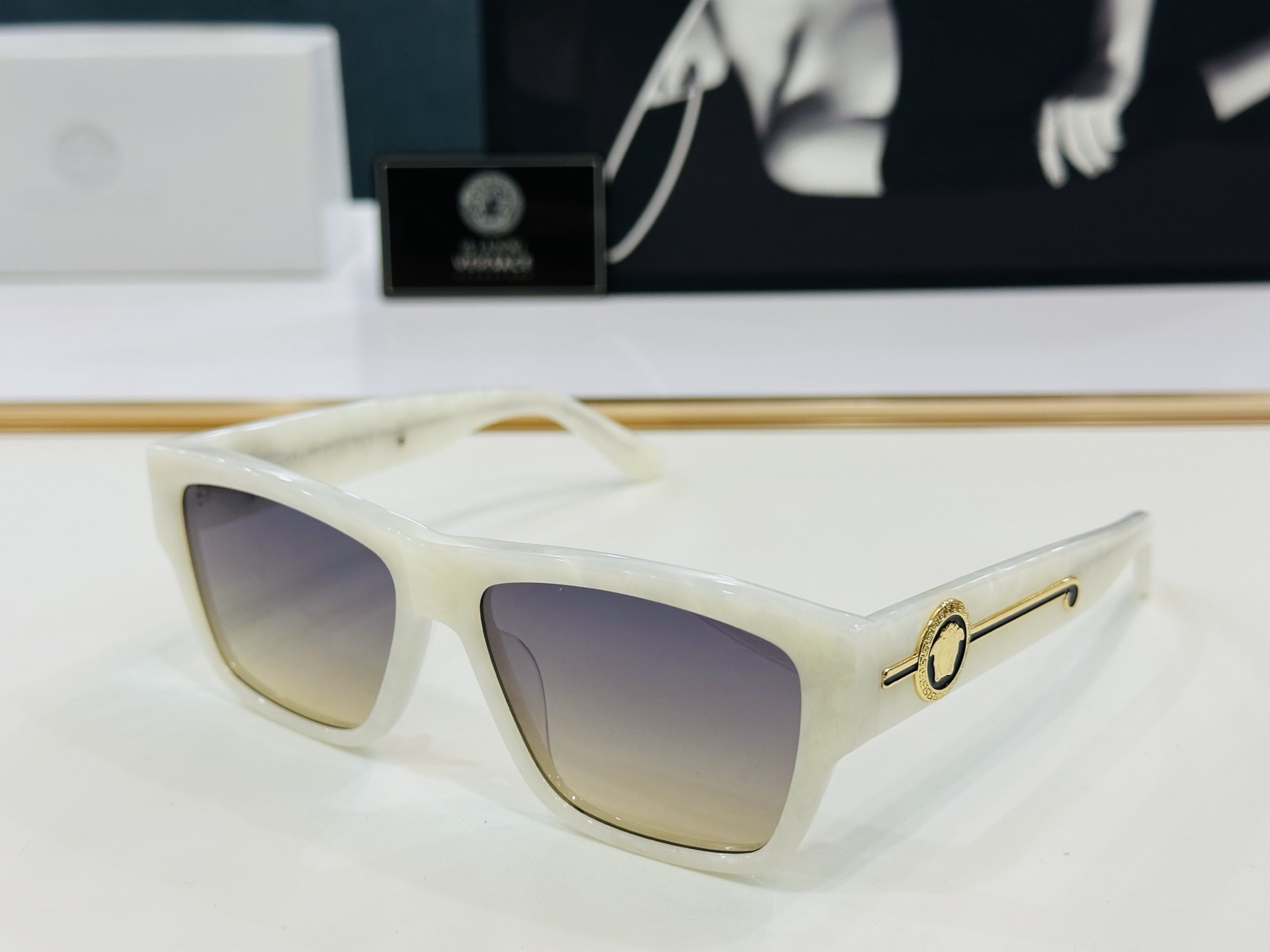 🎉🎉范思家 VERSACE✨✨✨MODEL：VE372N  ✨✨✨SIZE：58口17-145 ✨L有范
