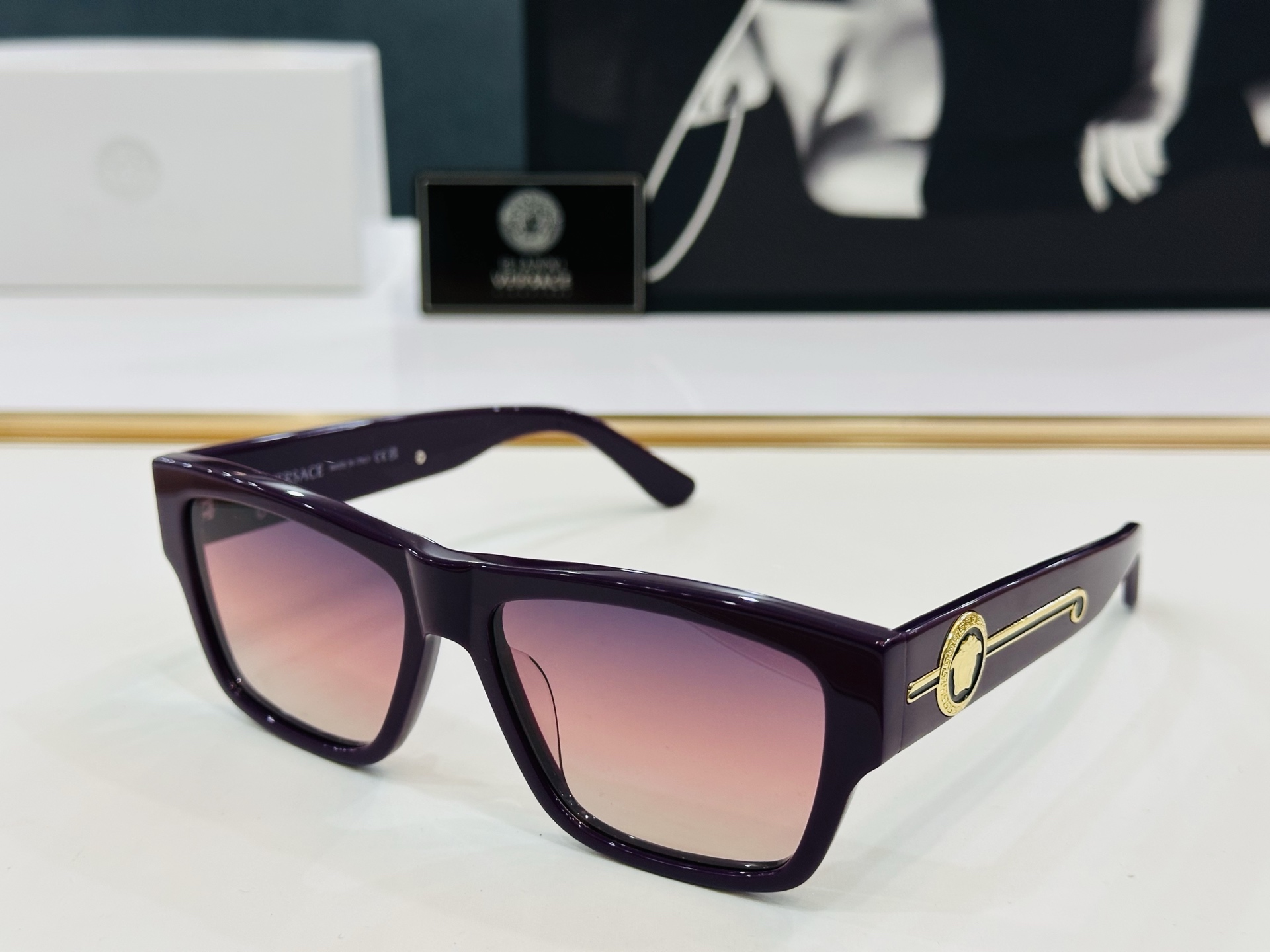 🎉🎉范思家 VERSACE✨✨✨MODEL：VE372N  ✨✨✨SIZE：58口17-145 ✨L有范