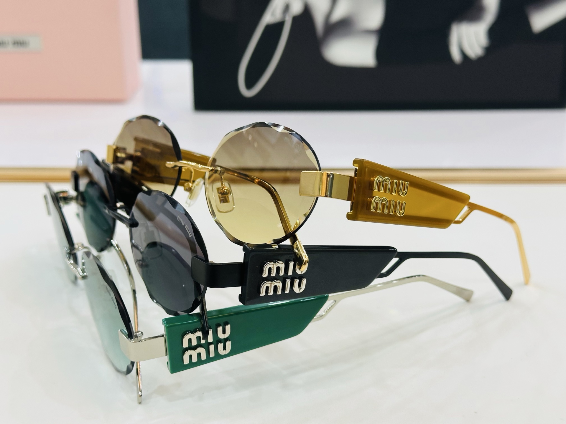 谬家 MU128AV Size：58口16-142 女士太阳眼镜 镂空型玫瑰玫瑰 高档 L 时尚墨镜潮人