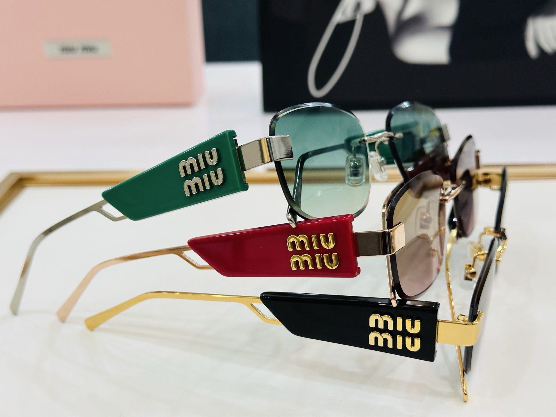 谬家 MU129AV Size：58口17-142 女士太阳眼镜 镂空型玫瑰玫瑰 高档 L 时尚墨镜潮人