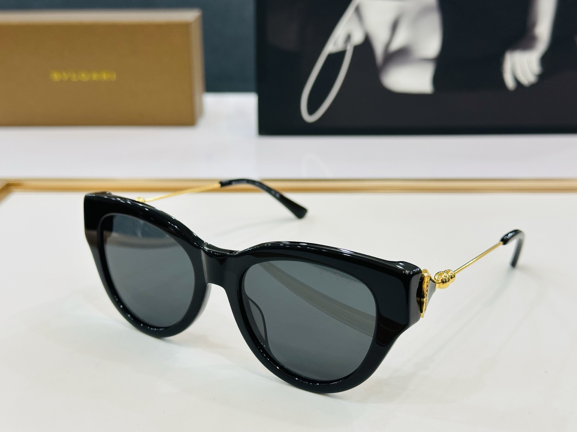🆕款 官网同售 宝格家 BV90990 👍 Size ：52口20-145  绝对要买😎品质非常完美 C