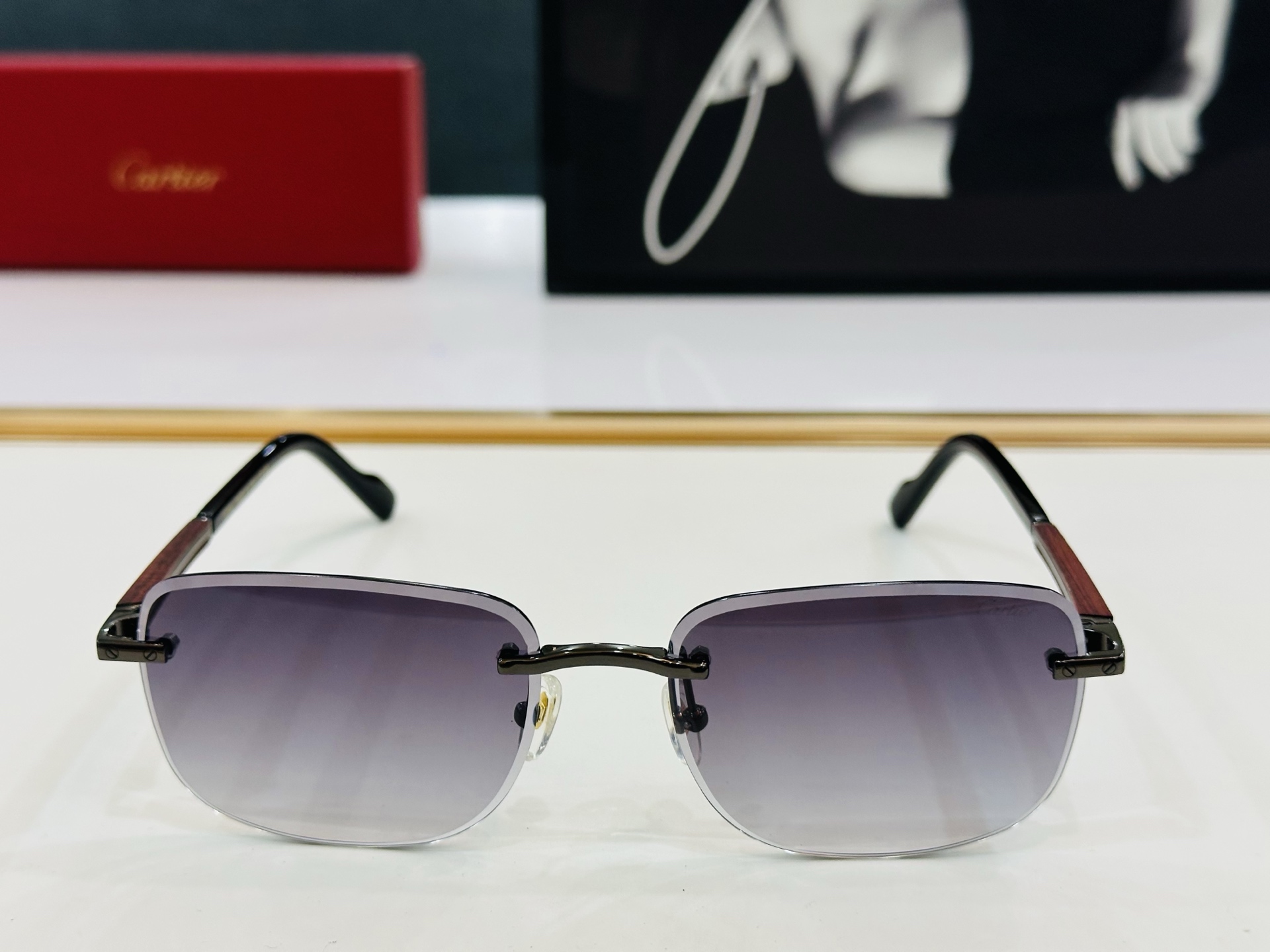 新款 Cartier 卡家 MODEL CT0482S Size：59口18-140 高品质 品牌标志性
