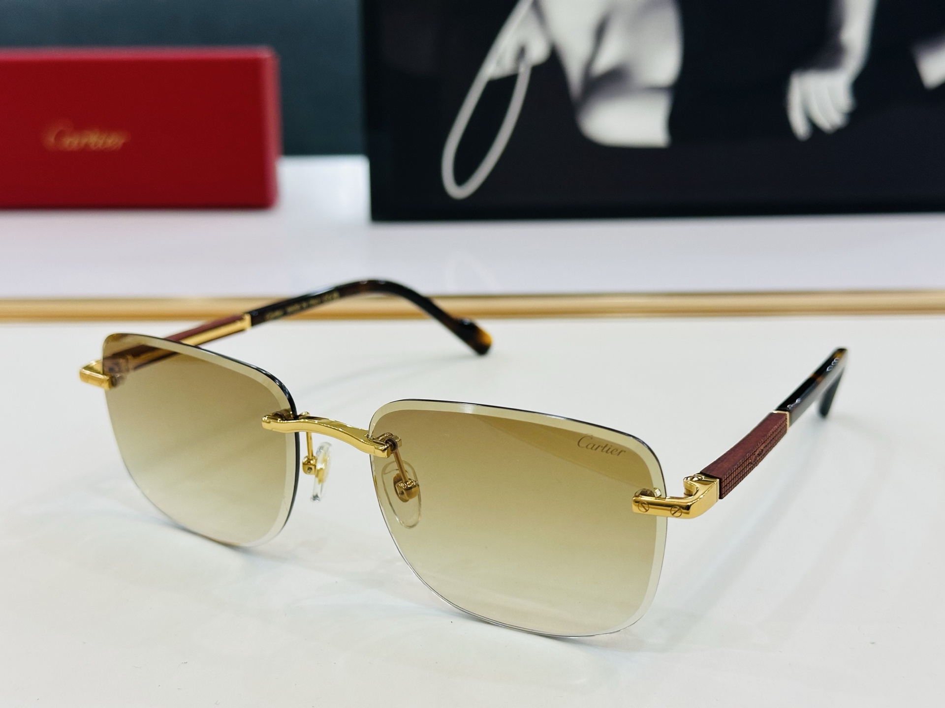 新款 Cartier 卡家 MODEL CT0482S Size：59口18-140 高品质 品牌标志性