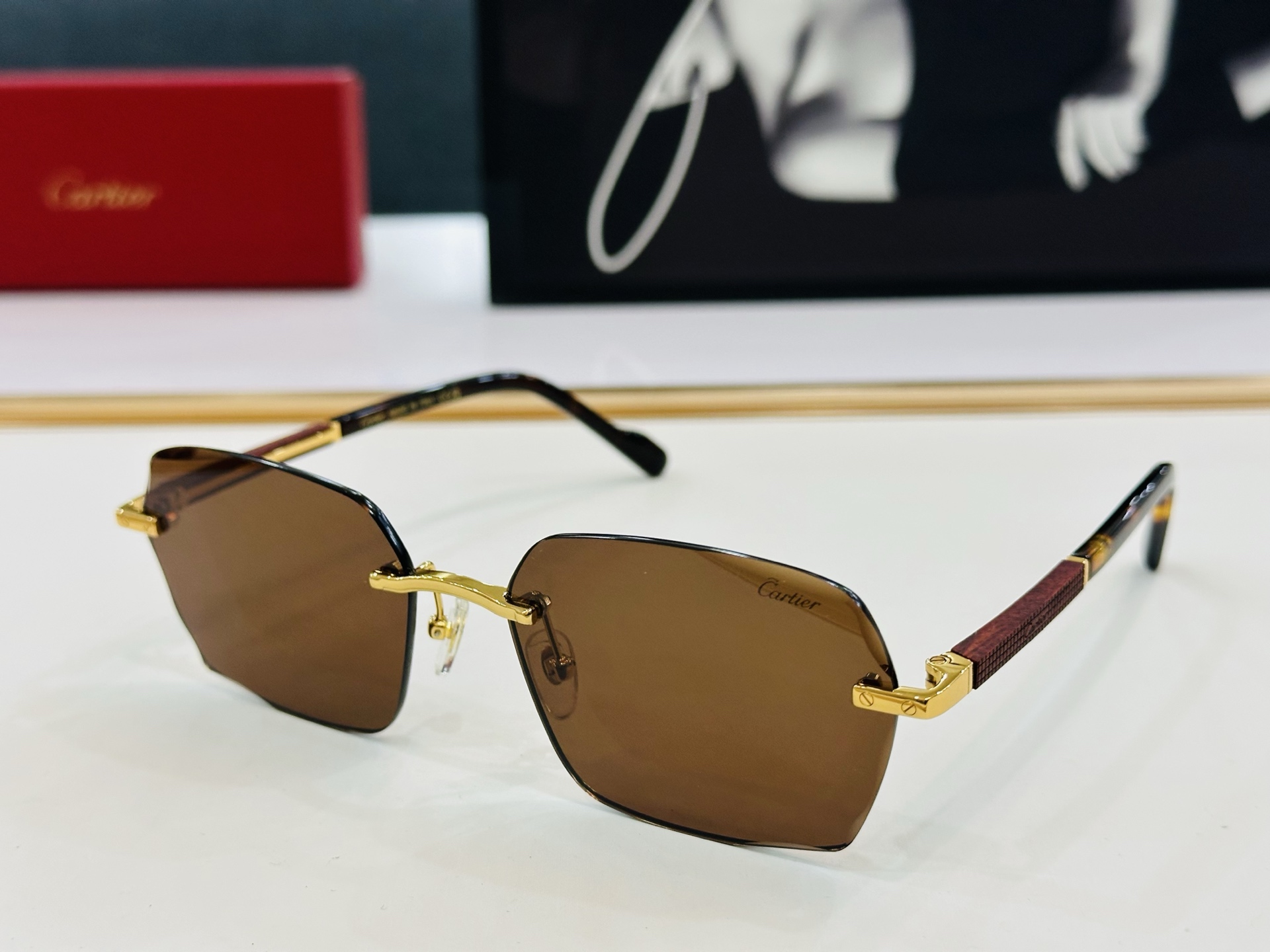 新款 Cartier 卡家 MODEL CT0483S Size：59口18-140 高品质 品牌标志性