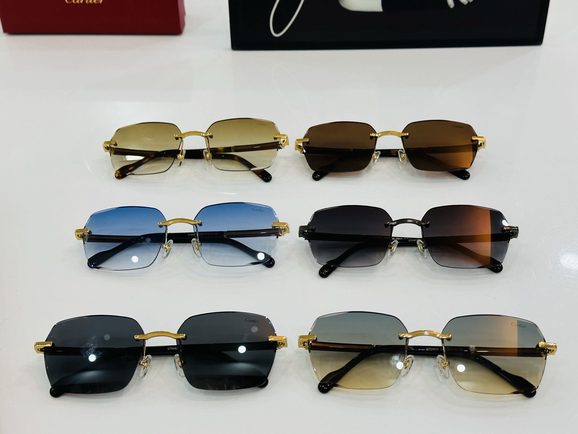 新款 Cartier 卡家 MODEL CT0483S Size：59口18-140 高品质 品牌标志性