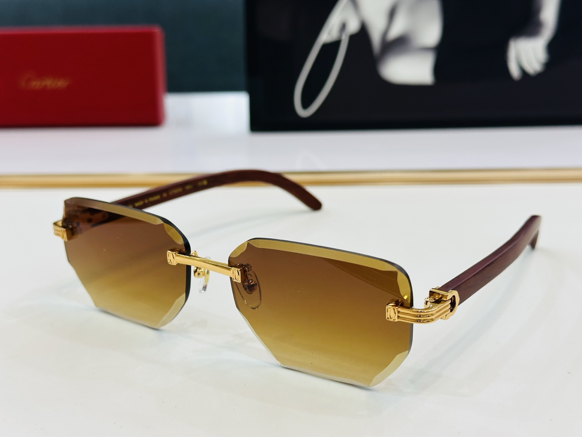新款 Cartier 卡家 MODEL CT0620S Size：59口18-143 高品质 品牌标志性
