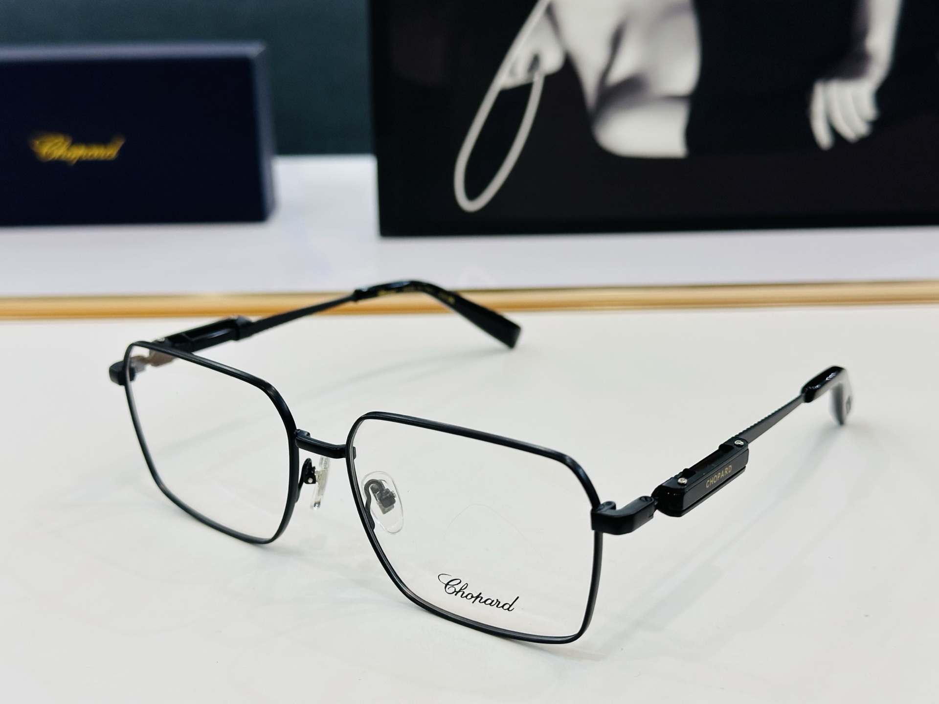 NO:248620,Original Chopard Chopin MODEL: VCHL21 Size58 16-145 In modern and fashionable design style b light distribution rack glasses sunglasses sunglasses, glasses, chopard19860909原版 Chopard肖邦 MODEL: VCHL21 Size58口16-145 以现代时尚的设计风格 b配光架 眼镜墨镜太阳镜,眼镜,chopard,glasses