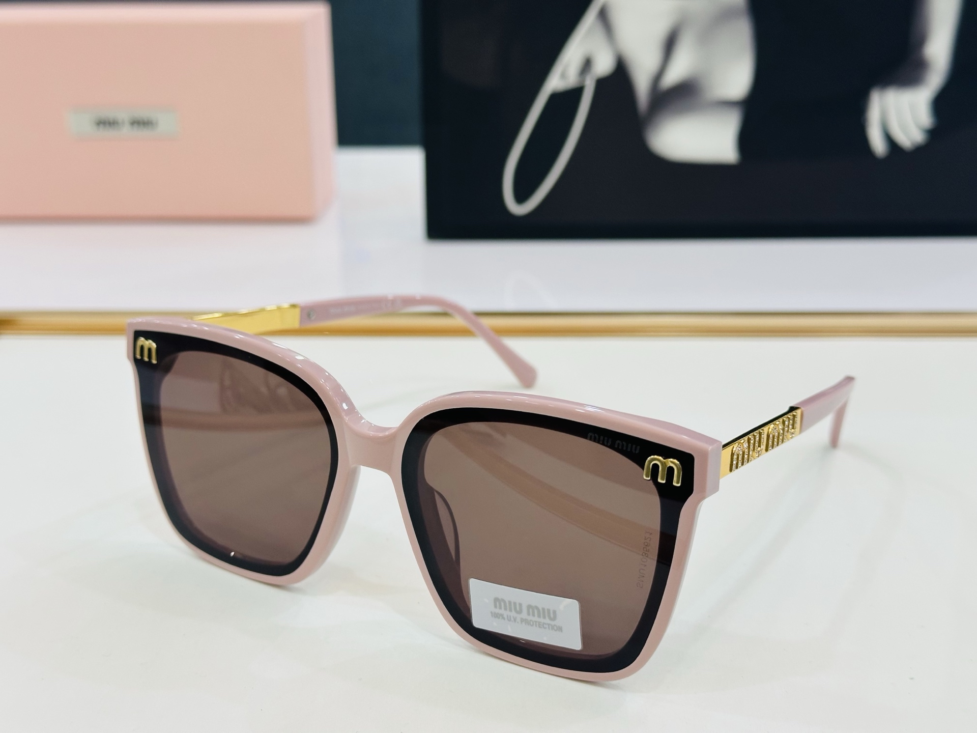 谬家 SMU21Size：64口15-145女士太阳眼镜 镂空型玫瑰玫瑰 高档 B时尚墨镜潮人强强太阳镜