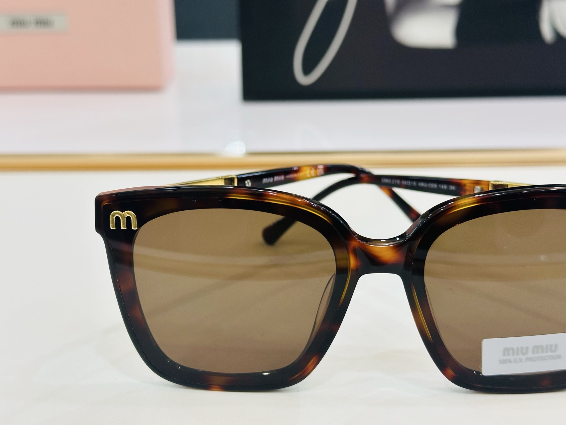 谬家 SMU21Size：64口15-145女士太阳眼镜 镂空型玫瑰玫瑰 高档 B时尚墨镜潮人强强太阳镜