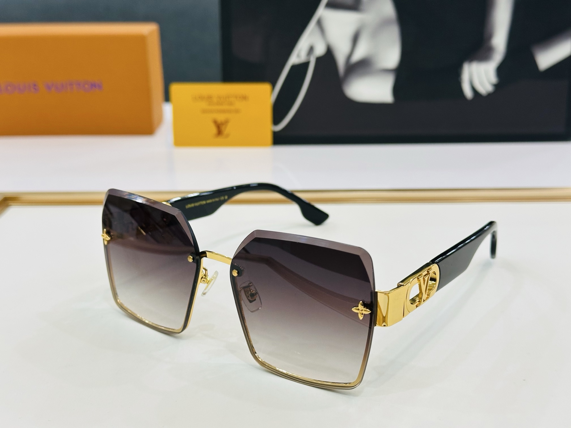 路易家 🎩Z1723 U Size：57口17-145 充满活力的 展现独特个性🌟展现大气的你 q高品质