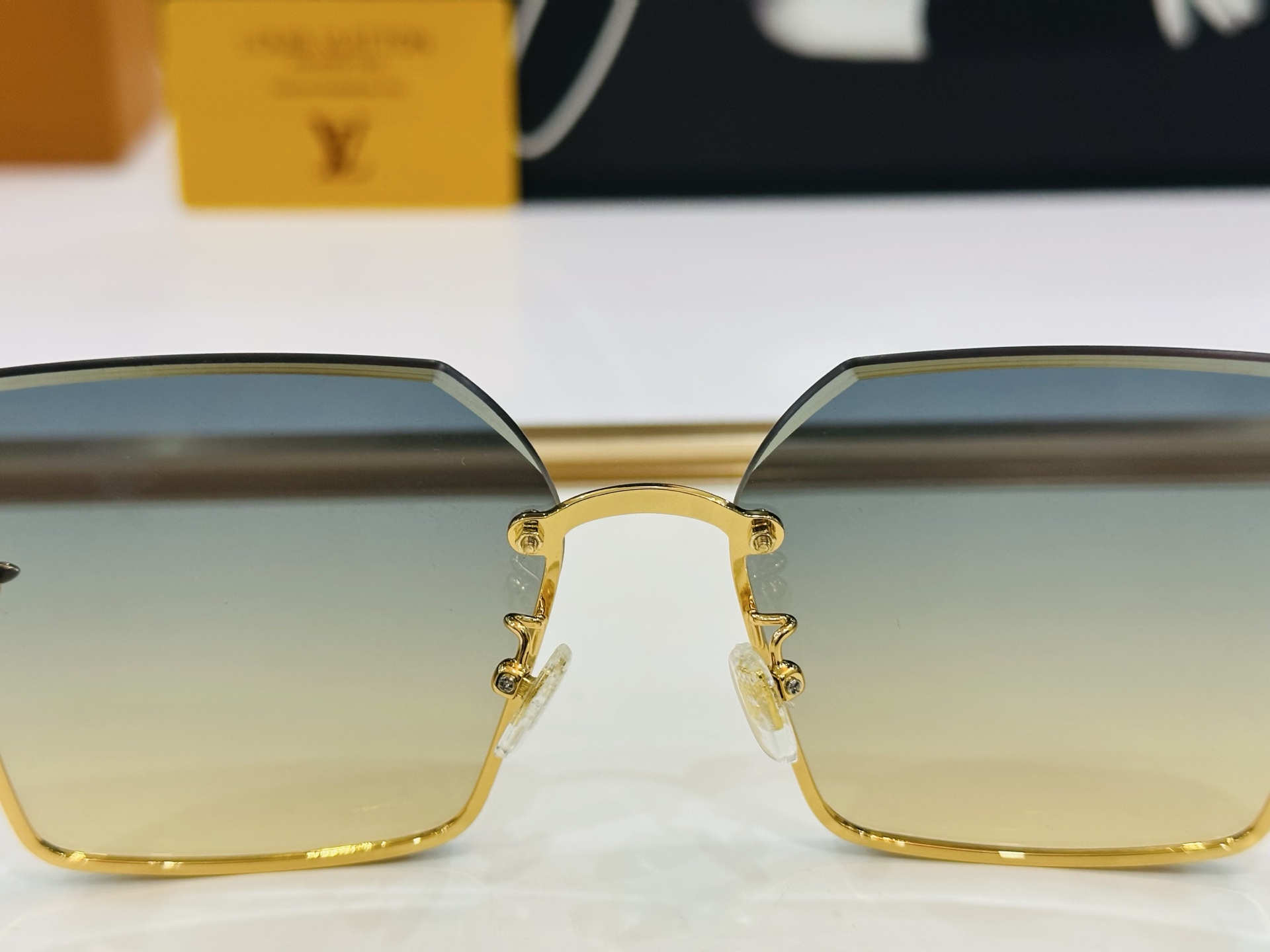 路易家 🎩Z1723 U Size：57口17-145 充满活力的 展现独特个性🌟展现大气的你 q高品质