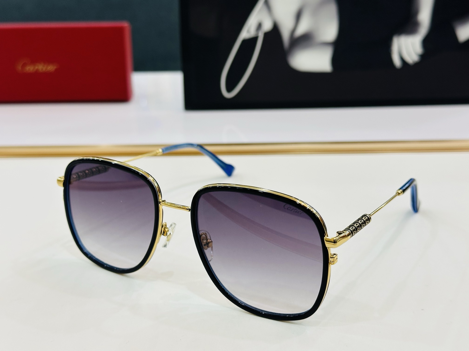 Cartie* 卡家 CT0382 太阳镜 Size：55口19-145   工艺精湛气质十足！q男女同