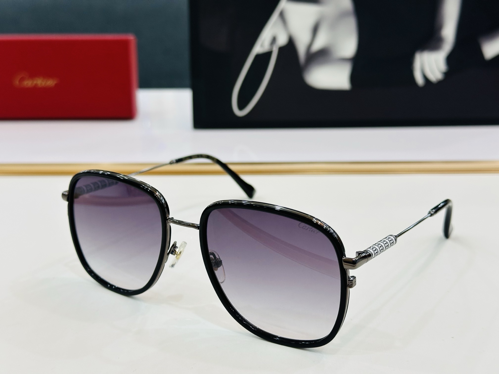 Cartie* 卡家 CT0382 太阳镜 Size：55口19-145   工艺精湛气质十足！q男女同