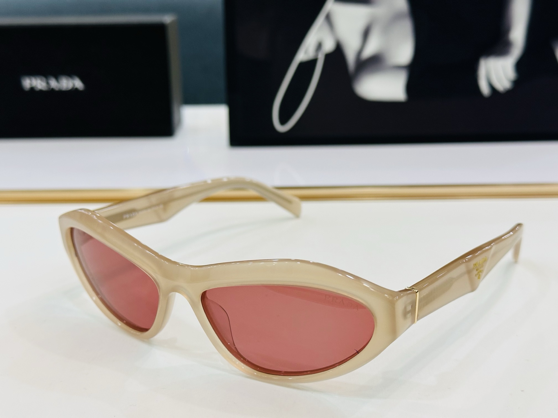 🔺PRAD*🔻普家 PRA 84-S Size：51口17-140  眼镜系列堪称精湛制作 彰显独特个性