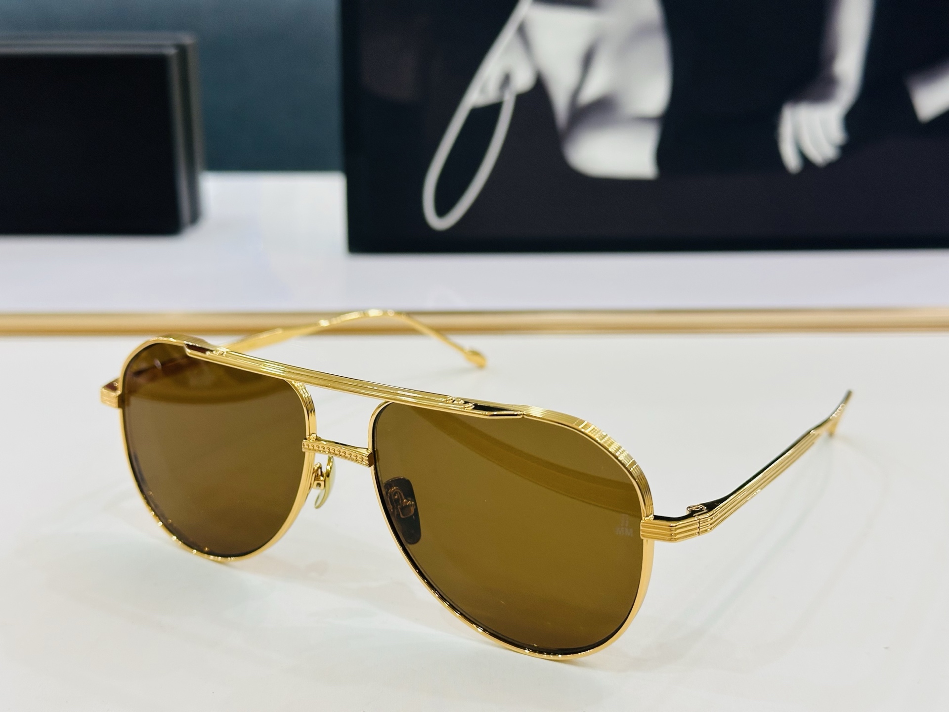 JACQUES SCARPA55-2  日本手工眼镜 镜框採用上板材打造出  SIZE：56口15-14
