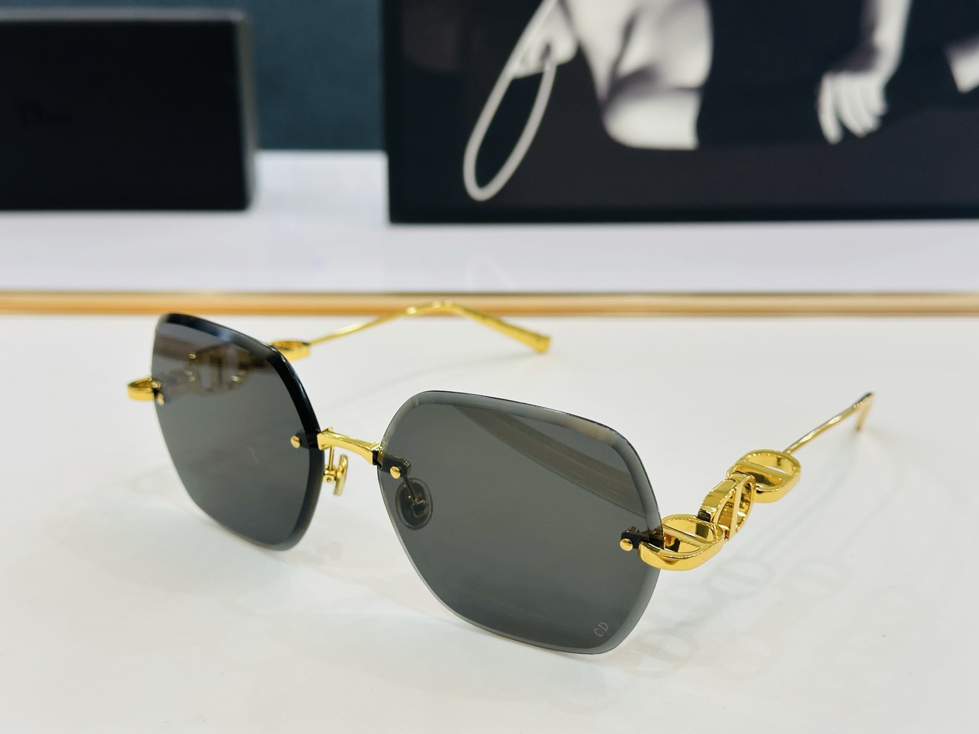 🔻🔻🔻DIO* DSGTA49UCR  迪家 Size：61口17-130 😎🔆🔥🔥搭配镜腿精致配饰 b