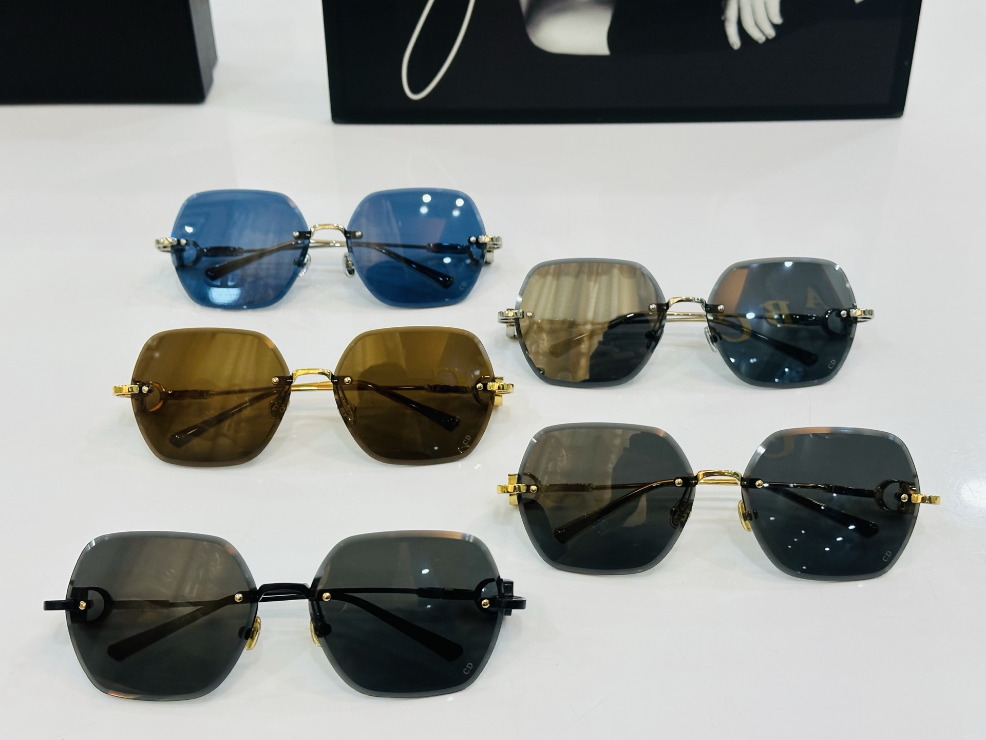 🔻🔻🔻DIO* DSGTA49UCR  迪家 Size：61口17-130 😎🔆🔥🔥搭配镜腿精致配饰 b