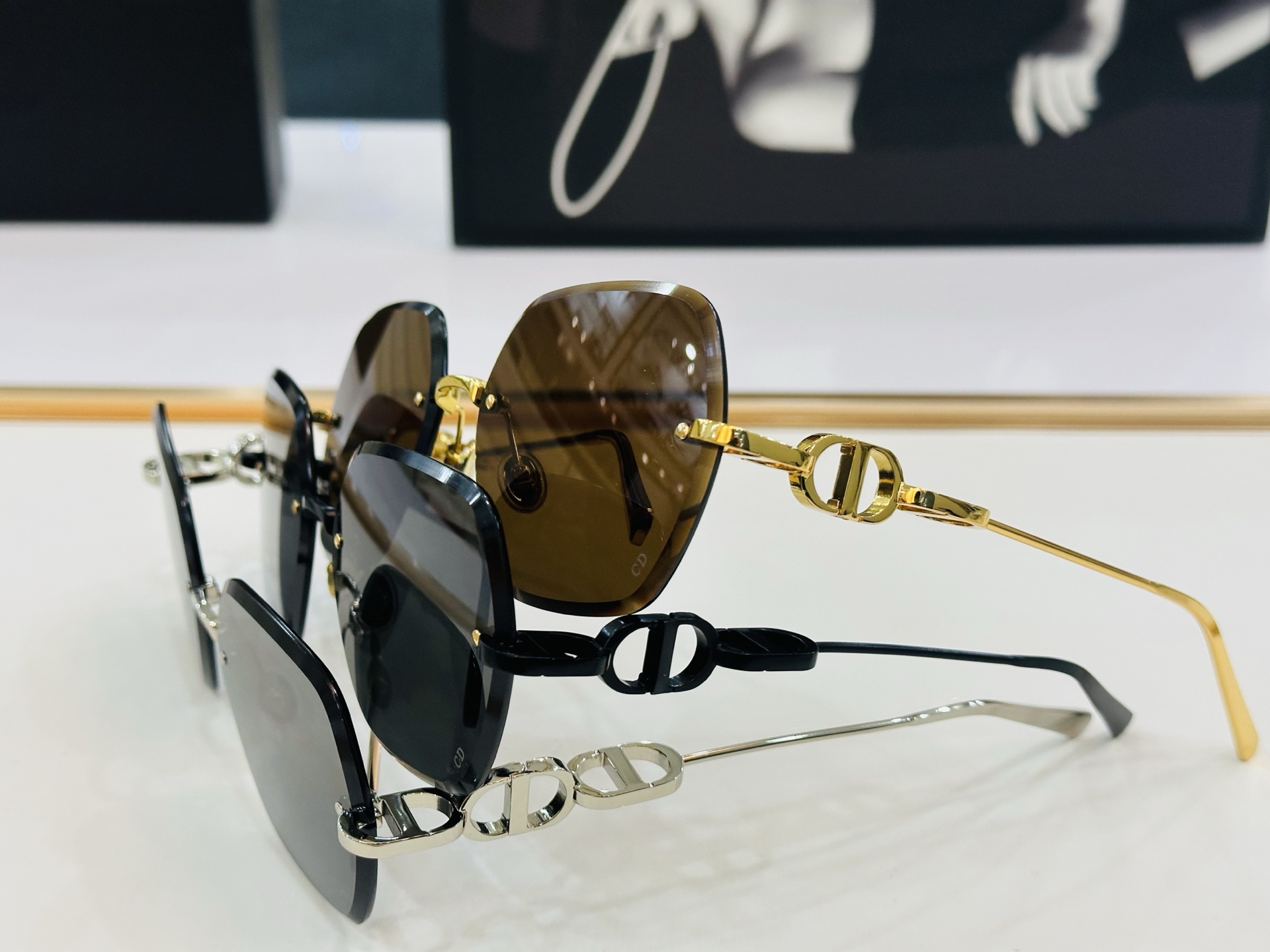 🔻🔻🔻DIO* DSGTA49UCR  迪家 Size：61口17-130 😎🔆🔥🔥搭配镜腿精致配饰 b