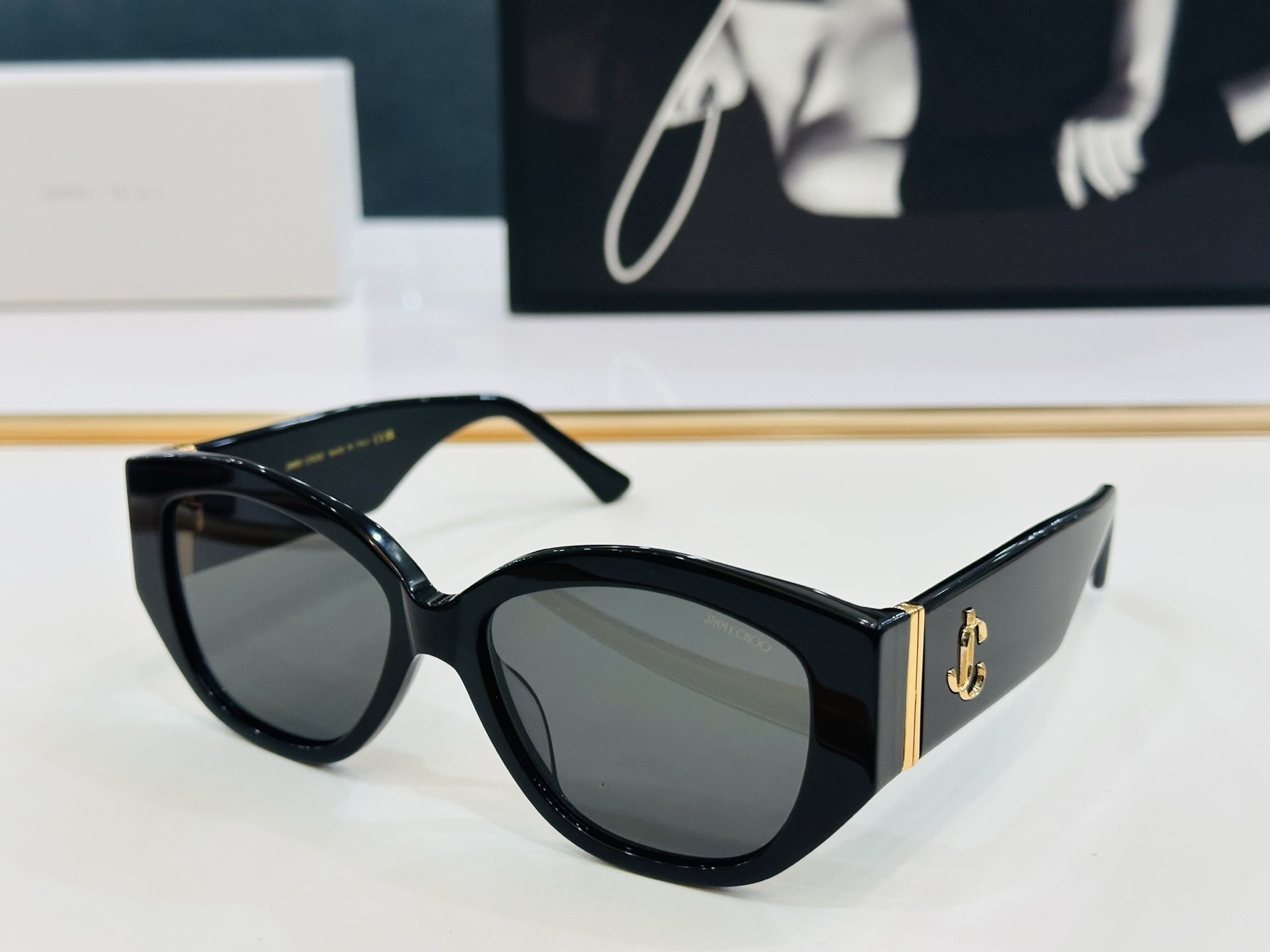 JIMMY CHO* 吉米家 JC5013U Size：56亏17-140 新款 坚持一如既往最高品质 