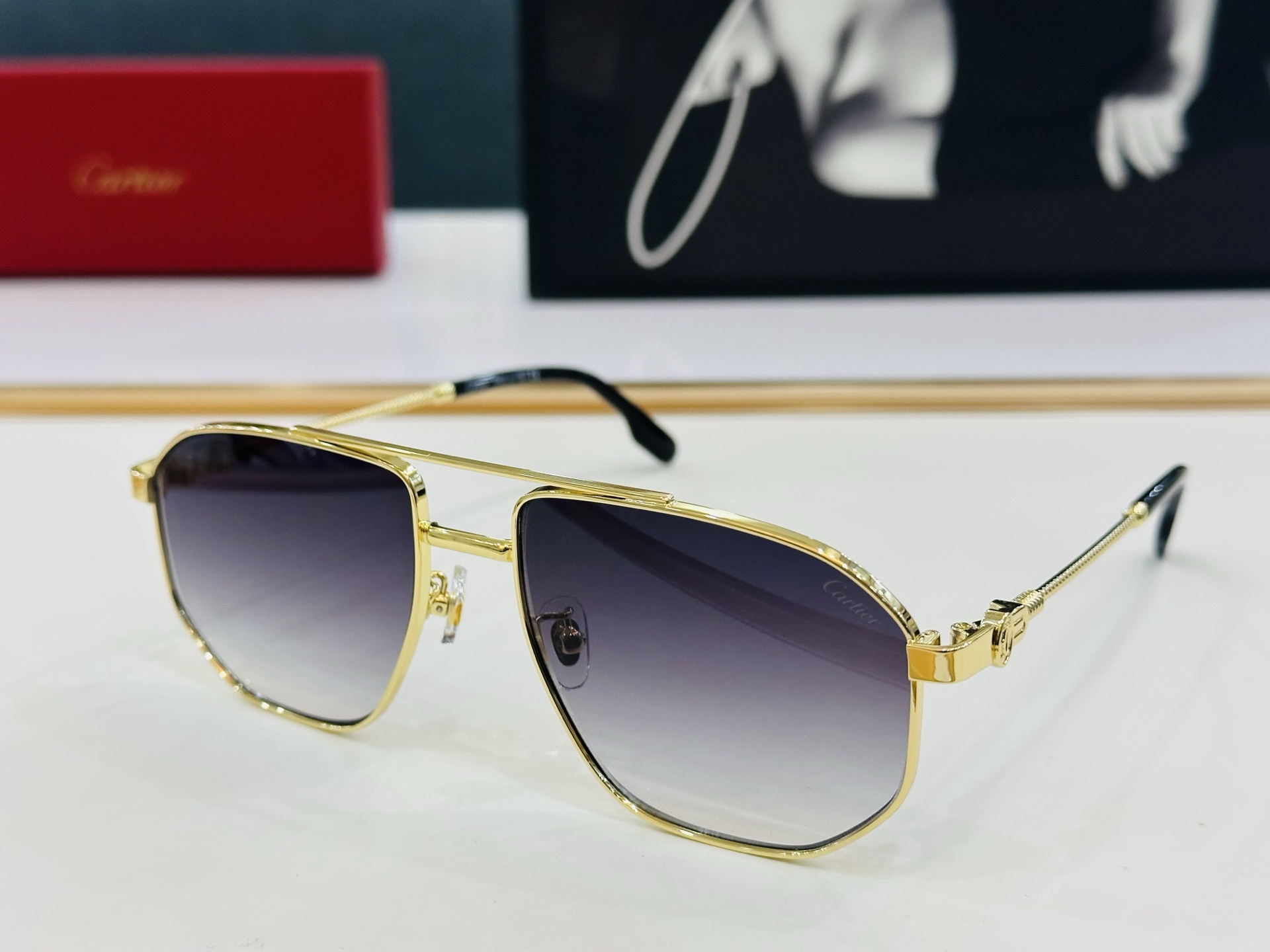 Cartie* 卡家 太阳镜 CT0535 Size：58口16-145 电镀工艺精湛气质十足！Z男女同
