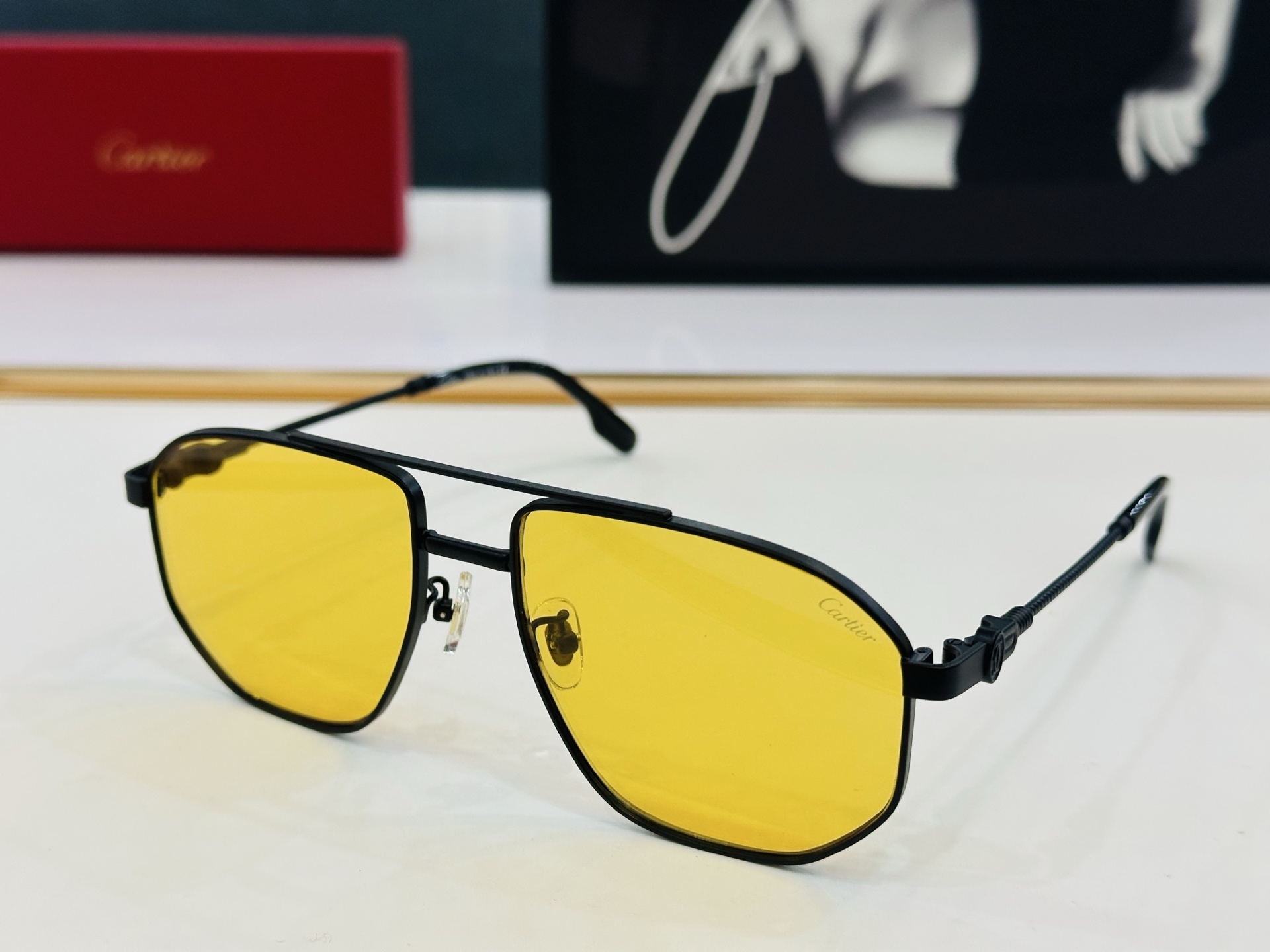 Cartie* 卡家 太阳镜 CT0535 Size：58口16-145 电镀工艺精湛气质十足！Z男女同