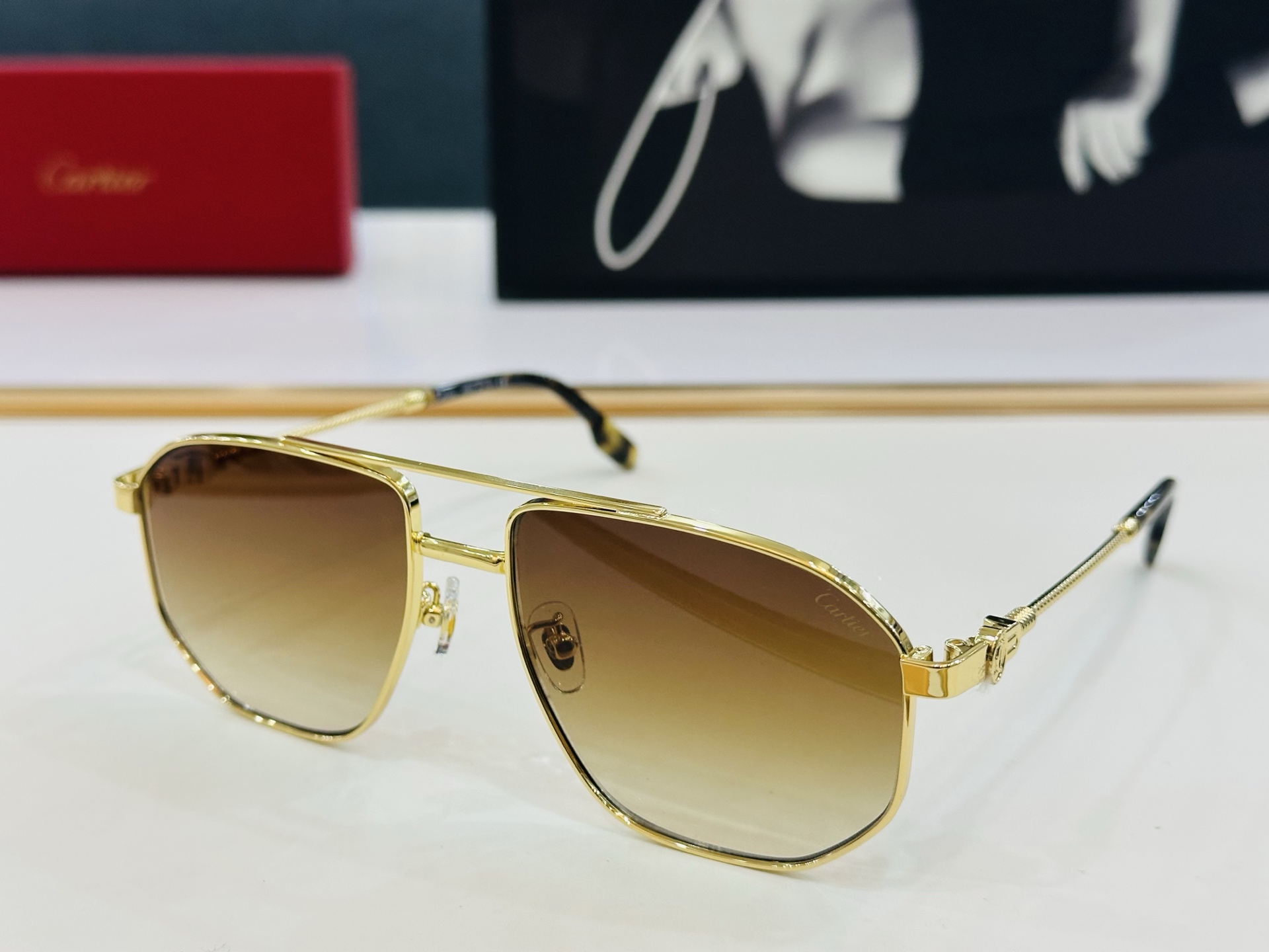 Cartie* 卡家 太阳镜 CT0535 Size：58口16-145 电镀工艺精湛气质十足！Z男女同