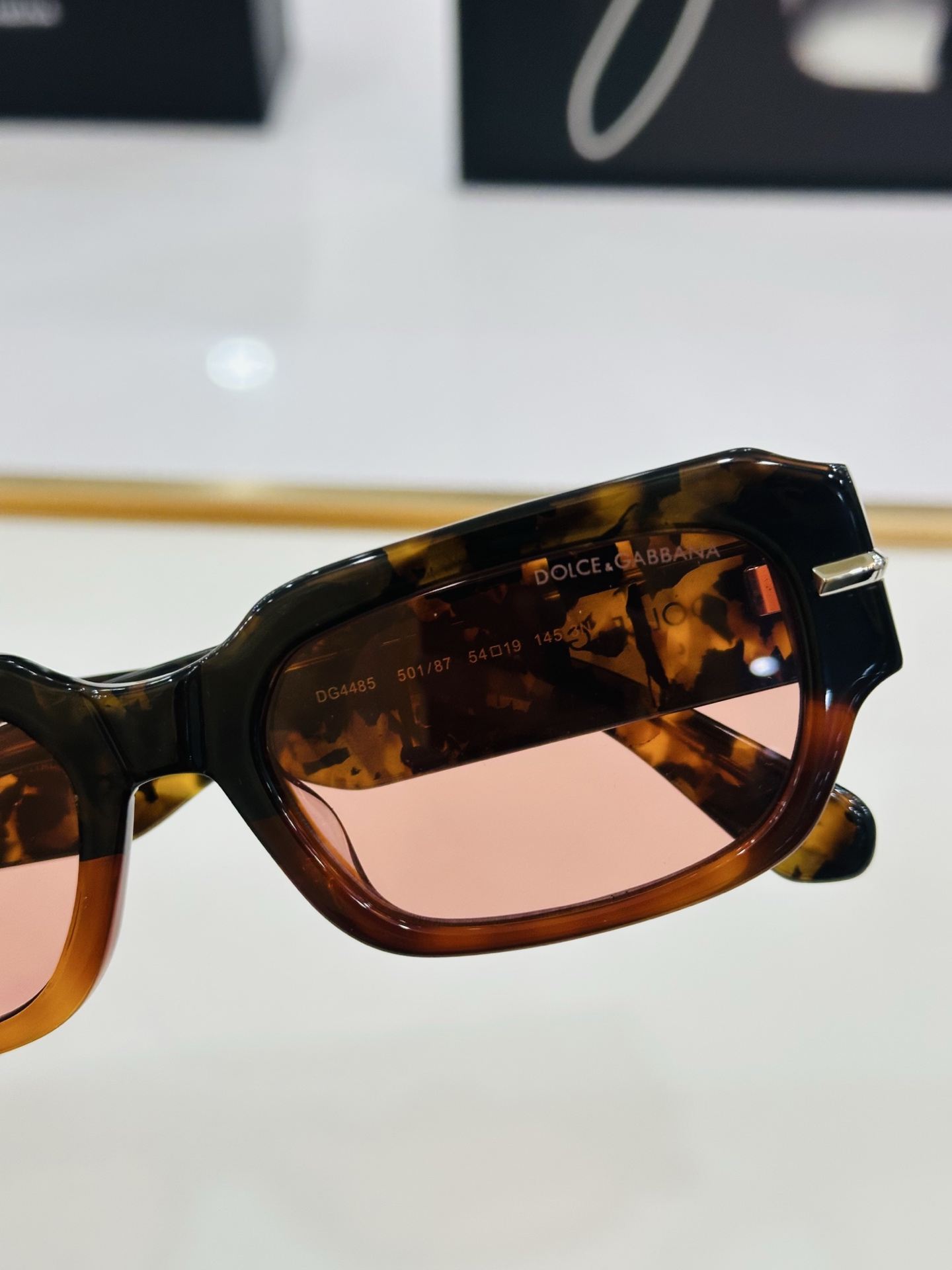 DOLCE&GABBANA* 杜家 DG4485  size：54口19-145  质量杠杠的 👍喜欢的