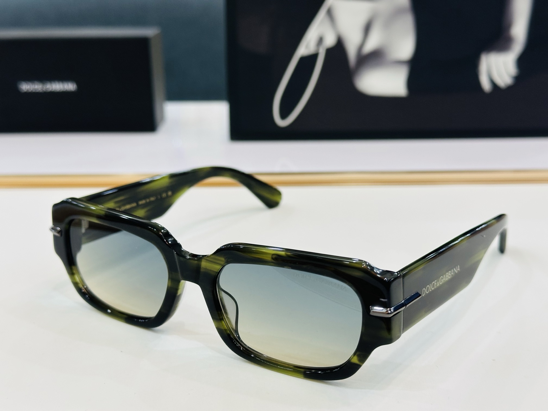 DOLCE&GABBANA* 杜家 DG4485  size：54口19-145  质量杠杠的 👍喜欢的