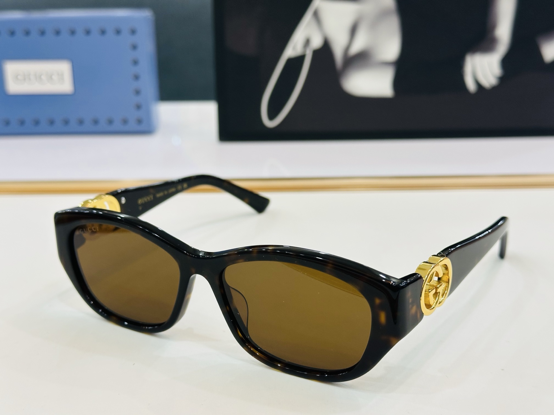 🔺GUCC*🔻 古家GG1826S Size：56口26-140  女士款 搭配镜框🔝🔝C时尚靓丽 个性